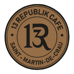 13 REPUBLIK CAFE