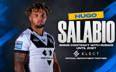 HUGO SALABIO SIGNE AUX RHINOS DE LEEDS